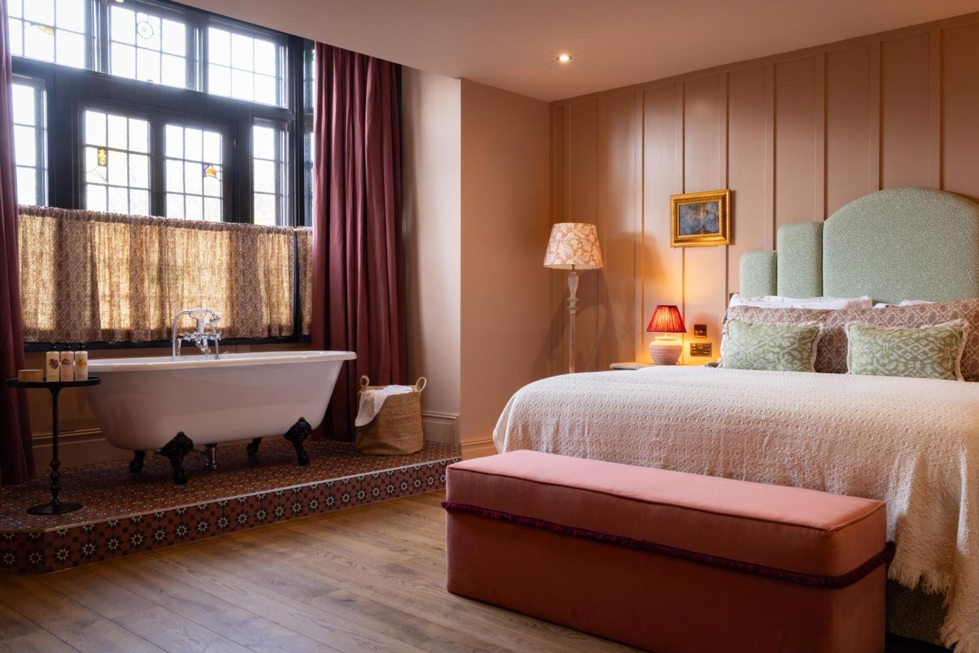 The Royal Forest - A Heartwood Inn شينغفورد المظهر الخارجي الصورة