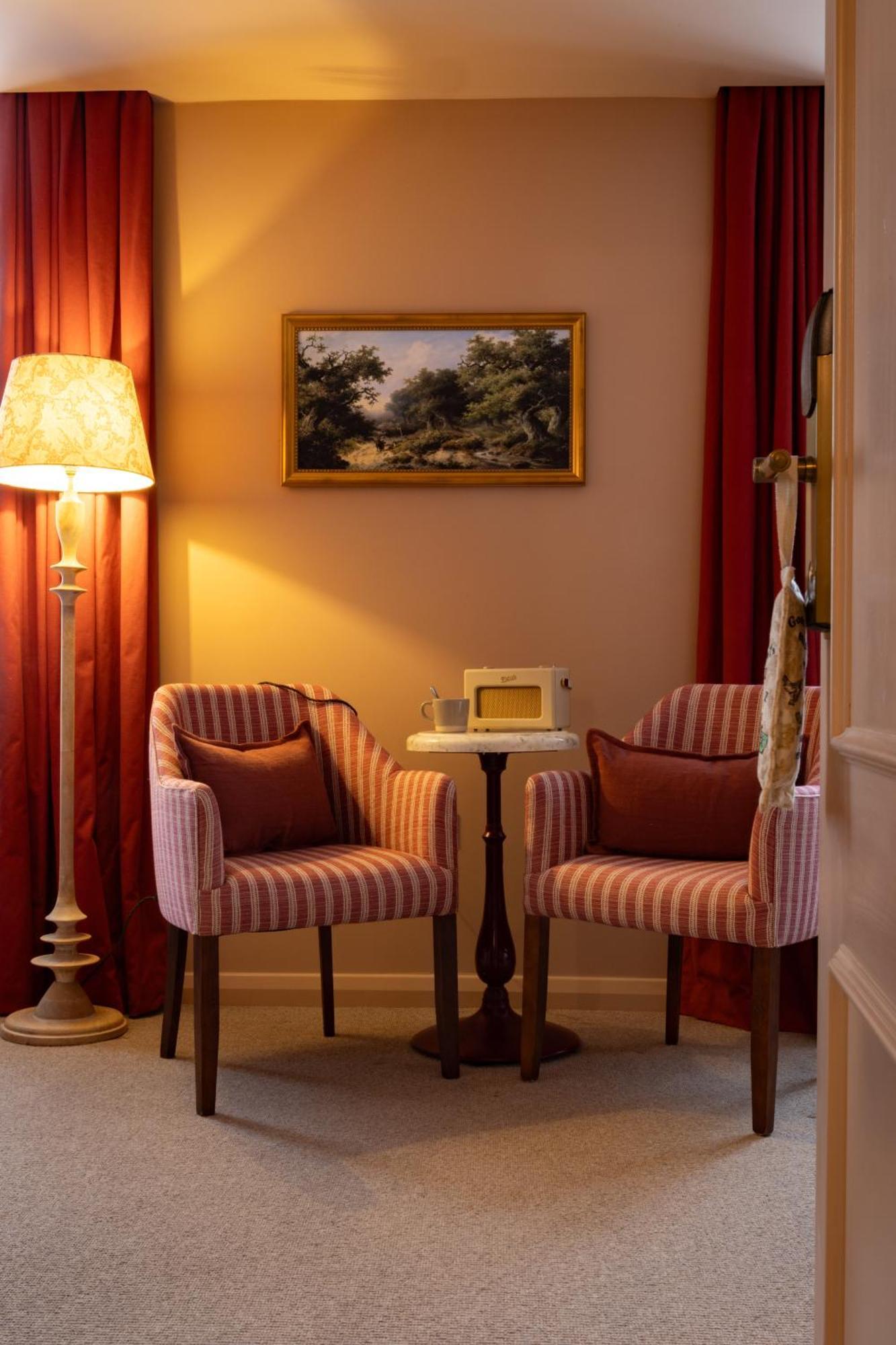 The Royal Forest - A Heartwood Inn شينغفورد المظهر الخارجي الصورة