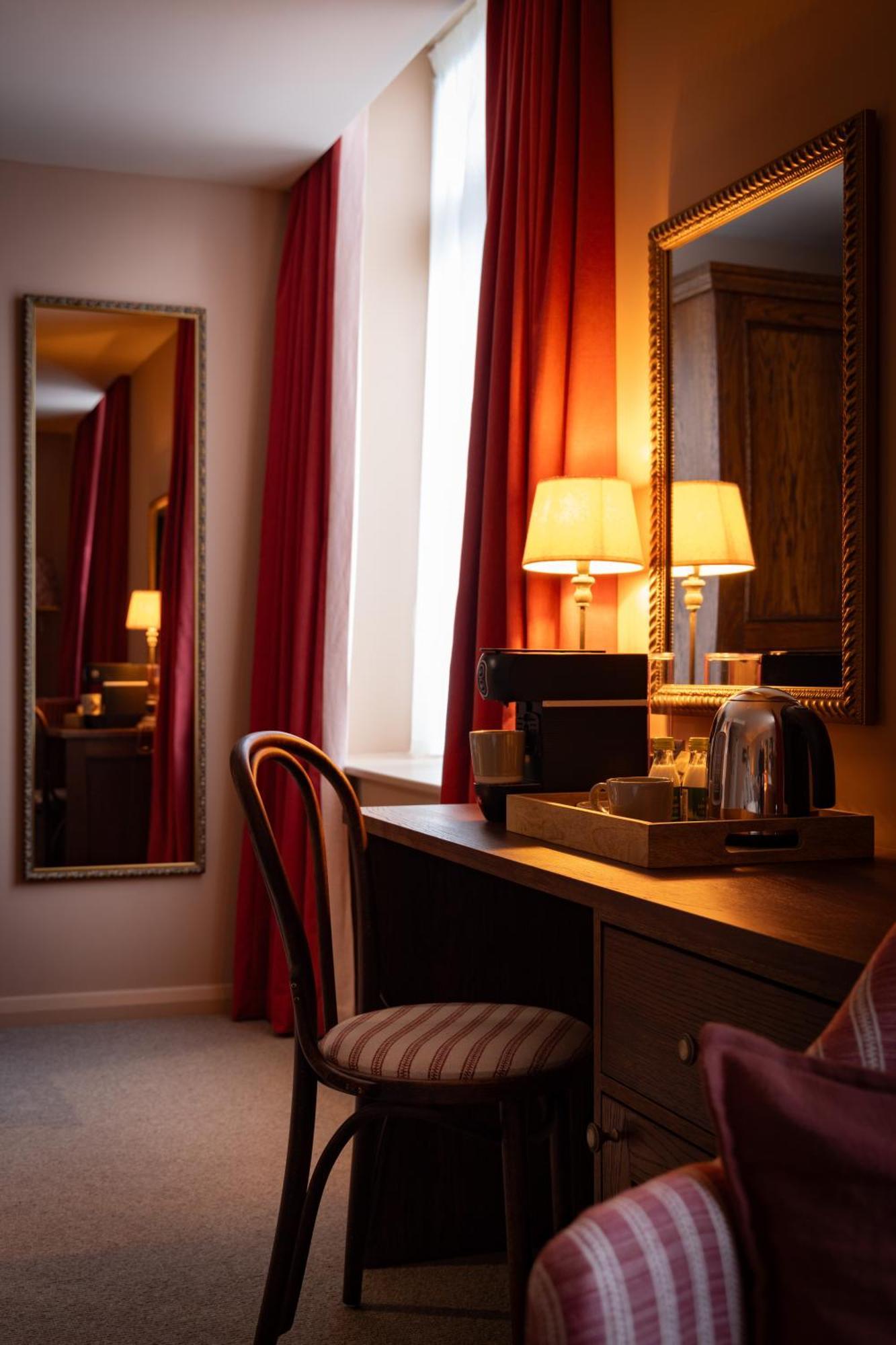 The Royal Forest - A Heartwood Inn شينغفورد المظهر الخارجي الصورة